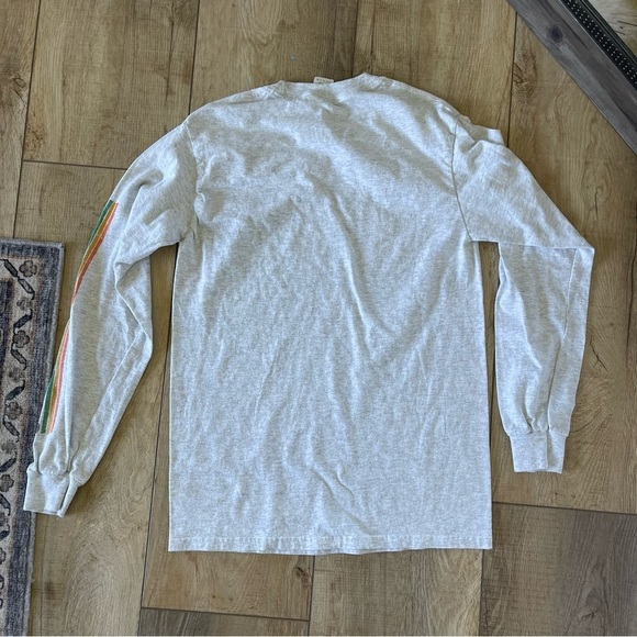 South Dakota Badlands Souvenir Long Sleeve Tee - Picture 2 of 3